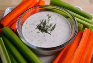 5 Ways To Make Your Salads More Interesting | Life Healthfully Lived