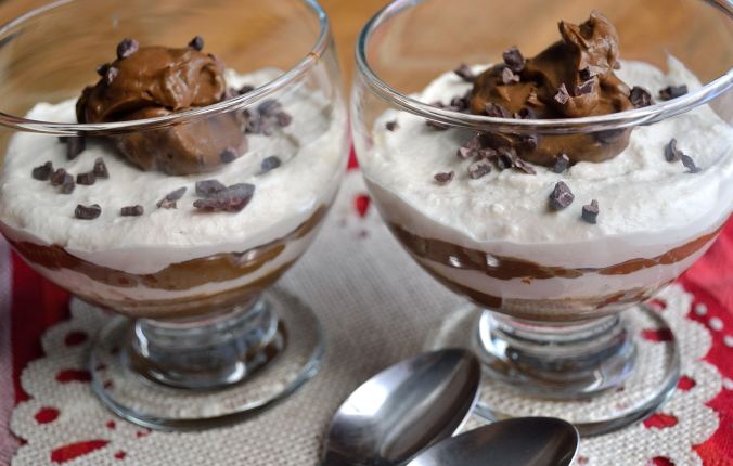 Chocolate Cheesecake Parfait | Life Healthfully Lived