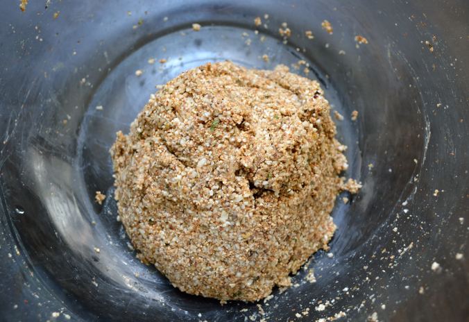 DIY Wednesday: Cauliflower Crust Pizza | Life Healthfully Lived