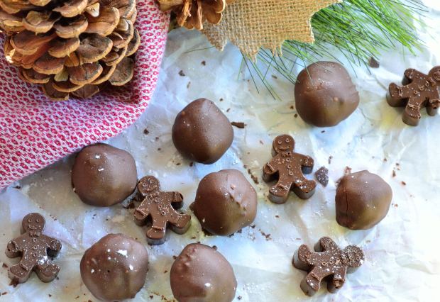 Molasses Cookie Truffle | Life Healthfully Lived